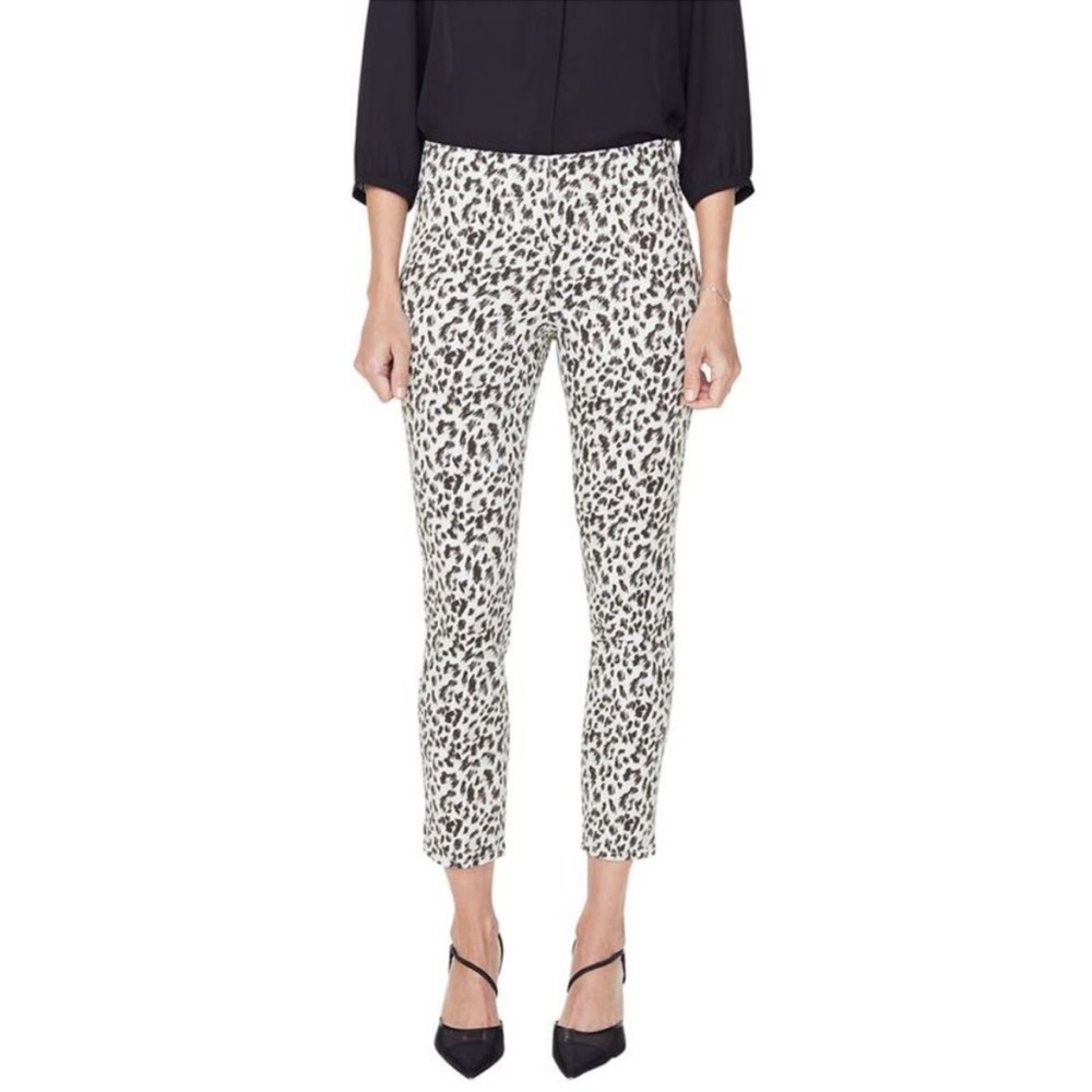 YMI Women’s Super Skinny Animal Print Denim Gray & White Jeans / Pants